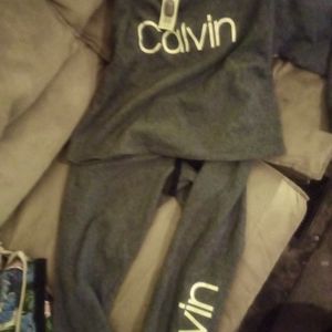 Woman's Calvin Klein outfit